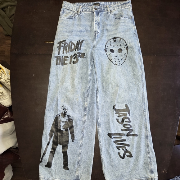 Friday The 13Th Denim - Friday The 13th Wide Leg Jeans Jason Lives Graphic Size 11